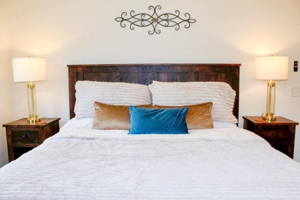 Luxe Retreat - June Sale! - Easy Drive - Xl Swim Spa - Award Winning! Sevierville Luaran gambar