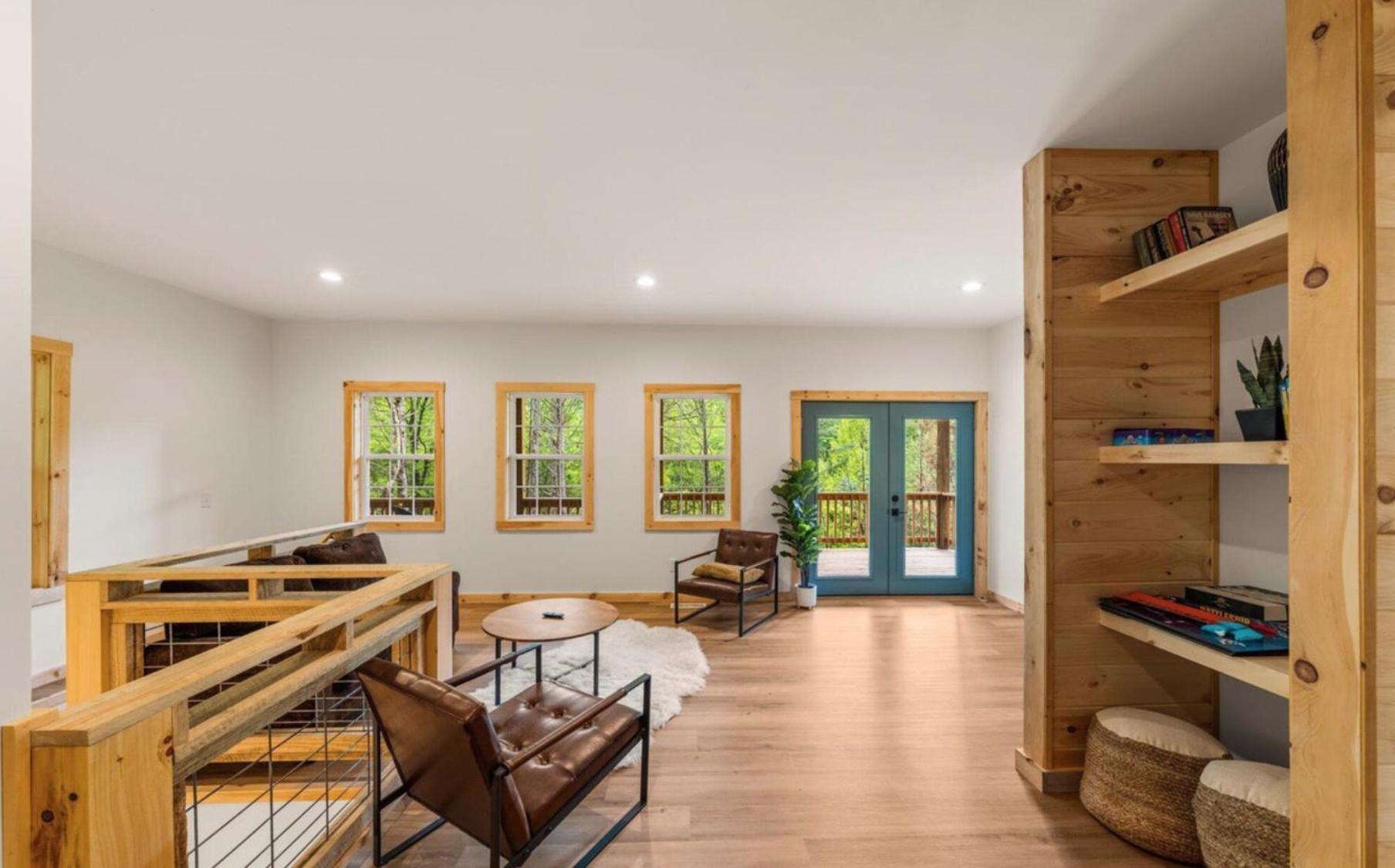 Luxe Retreat - June Sale! - Easy Drive - Xl Swim Spa - Award Winning! Sevierville Luaran gambar